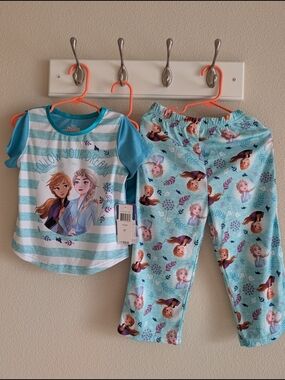 Disney Girl Frozen Elsa and Anna Pajama Set 3T 3 Piece Set